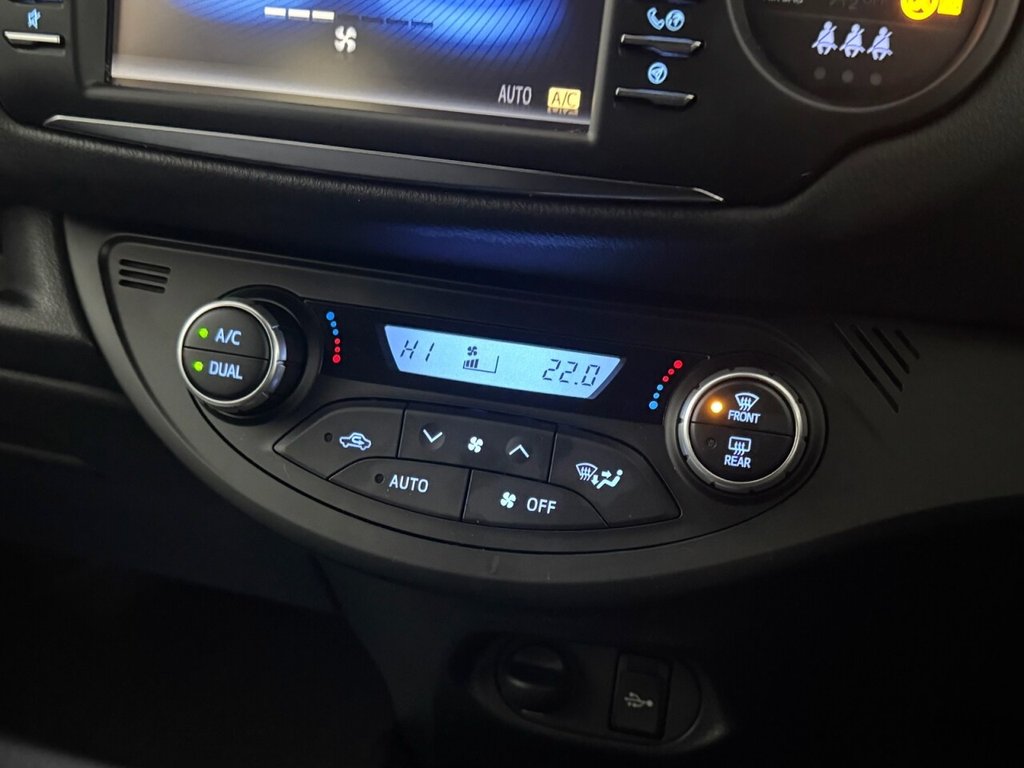 Used Toyota Yaris 2019 for sale - 76883136: Photo 20