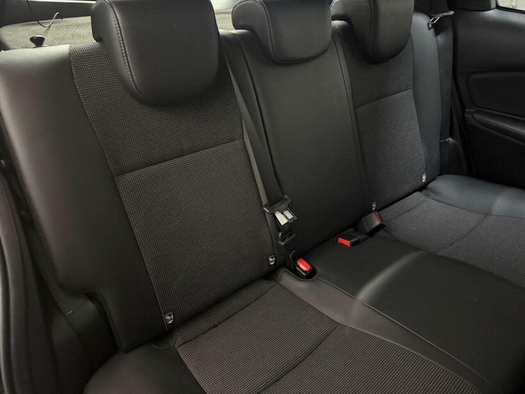 Used Toyota Yaris 2019 for sale - 76883136: Photo 23