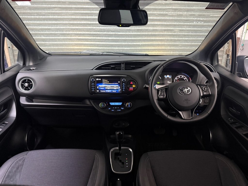 Used Toyota Yaris 2019 for sale - 76883136: Photo 9