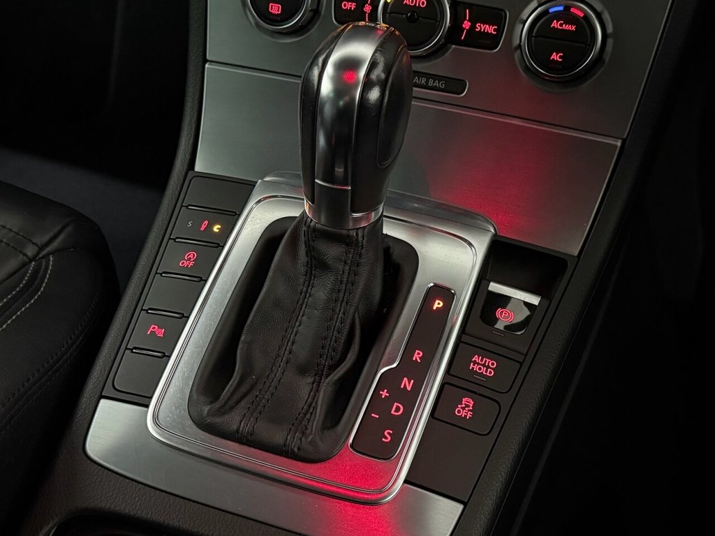 Used Volkswagen CC 2012 for sale - 76882978: Photo 23