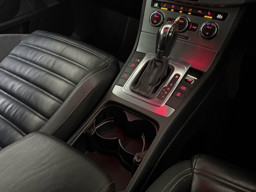 Used Volkswagen CC 2012 for sale - 76882978: Photo 24