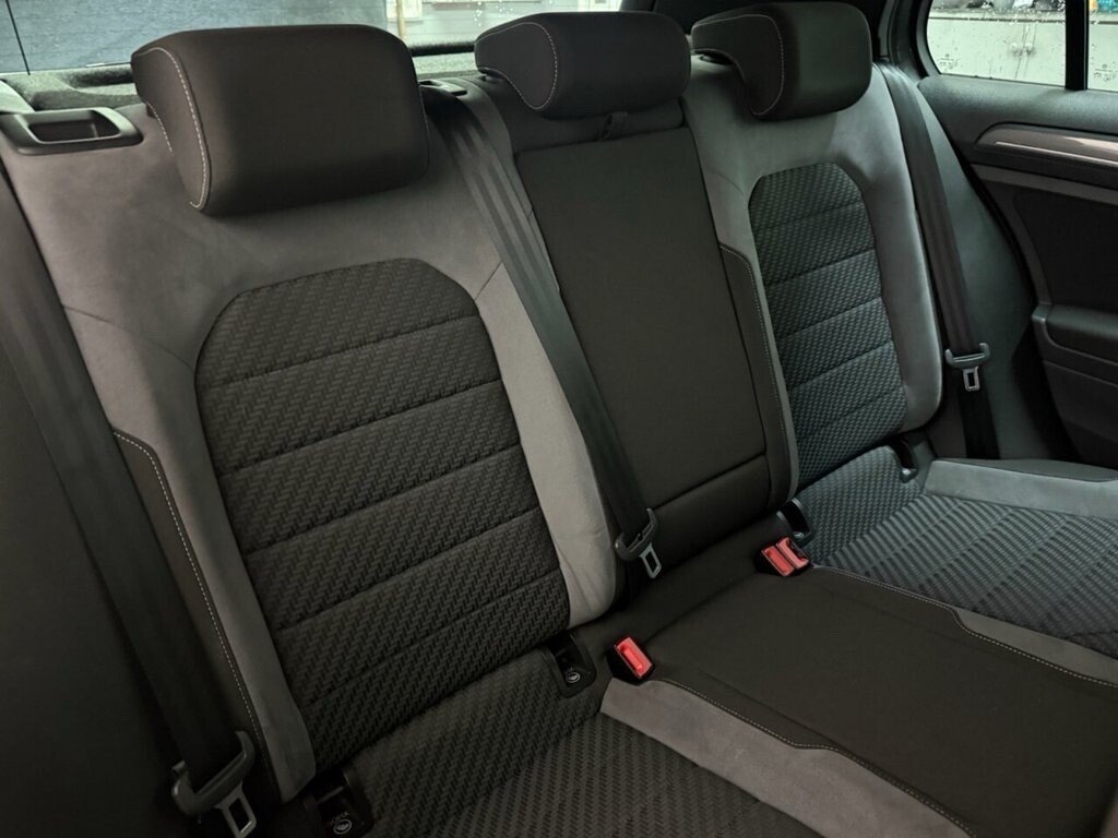 Used Volkswagen Golf 2017 for sale - 77027152: Photo 23