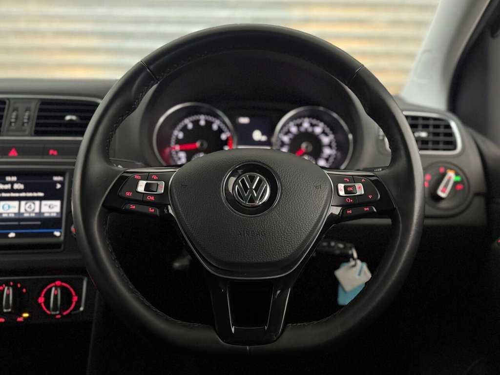 Used Volkswagen Polo 2017 for sale - 76883094: Photo 15