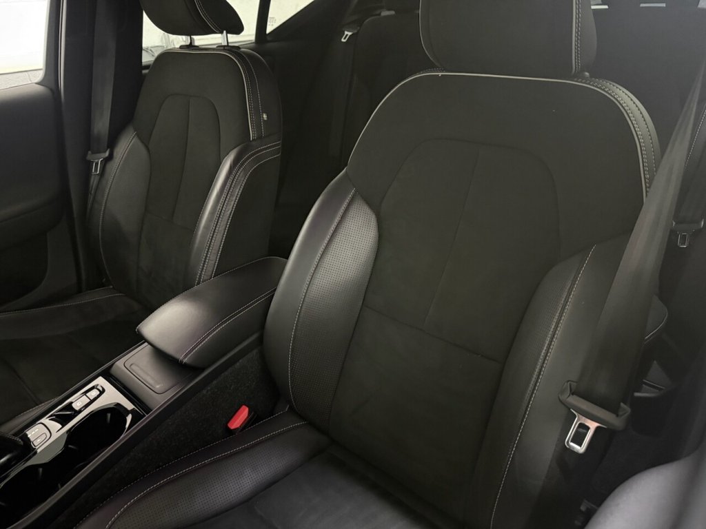 Used Volvo XC40 2018 for sale - 77341503: Photo 15