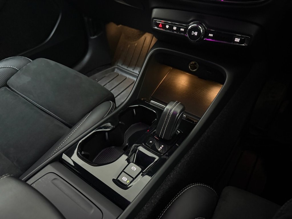 Used Volvo XC40 2018 for sale - 77341503: Photo 23