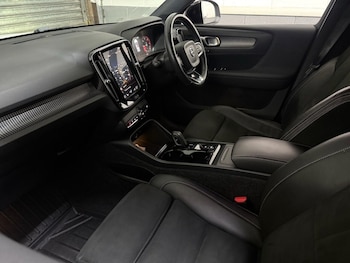 Used Volvo XC40 2018 for sale - 77341503: Photo