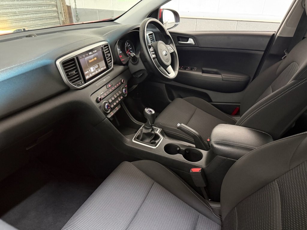 Used Kia Sportage 2021 for sale - 76883036: Photo 2