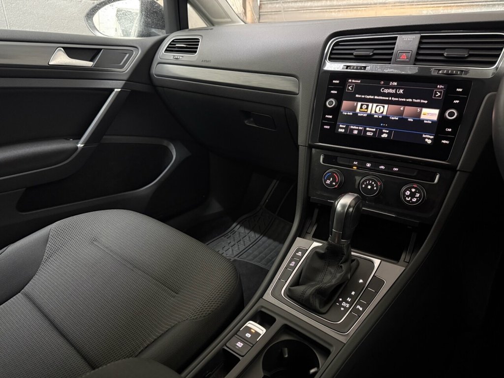 Used Volkswagen Golf 2017 for sale - 76883064: Photo 13