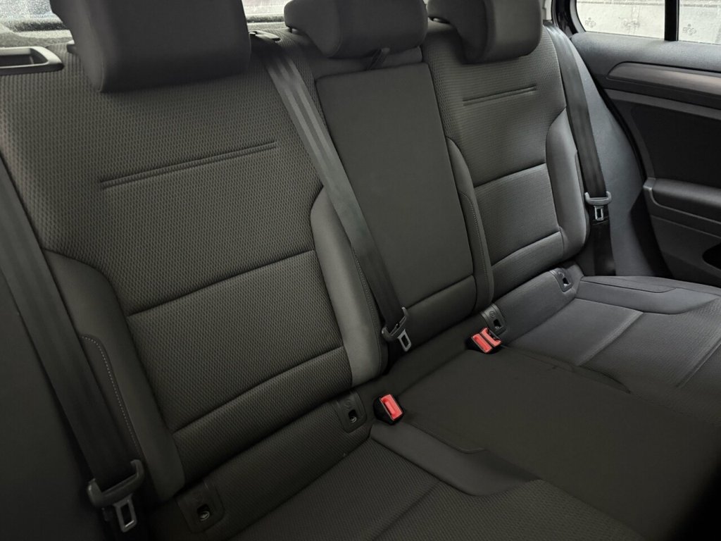 Used Volkswagen Golf 2017 for sale - 76883064: Photo 25