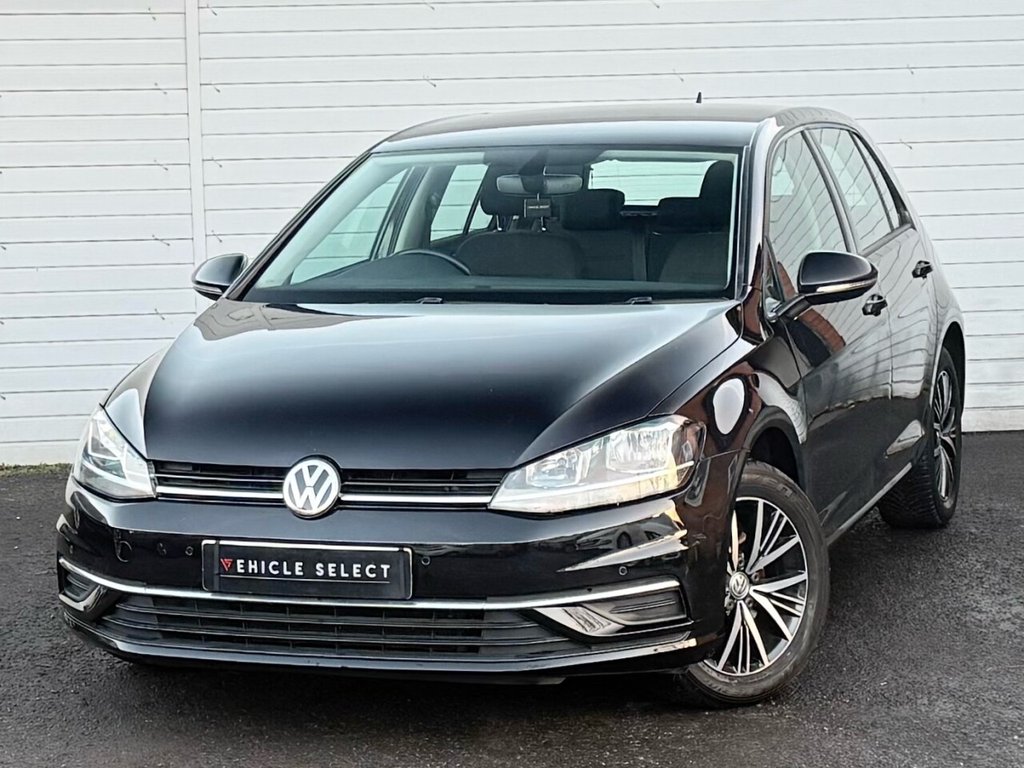 Used Volkswagen Golf 2017 for sale - 76883064: Photo 6