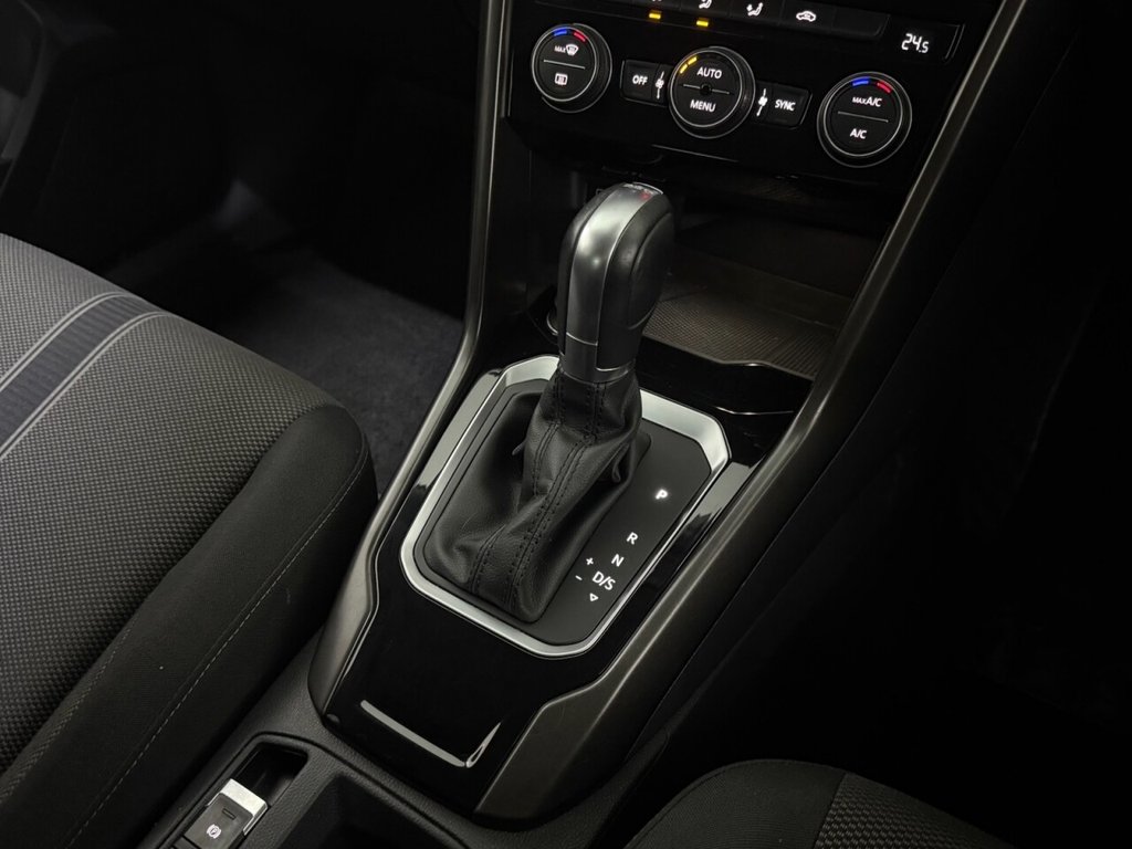 Used Volkswagen T-Roc 2019 for sale - 77341221: Photo 21