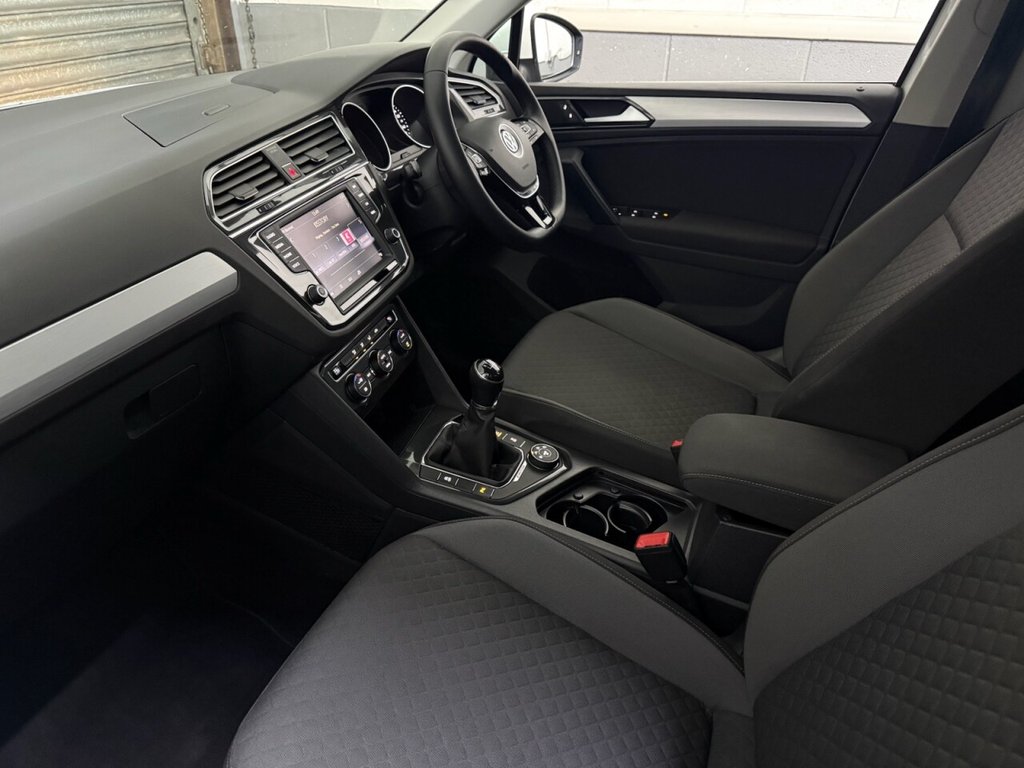 Used Volkswagen Tiguan 2016 for sale - 77172038: Photo 16