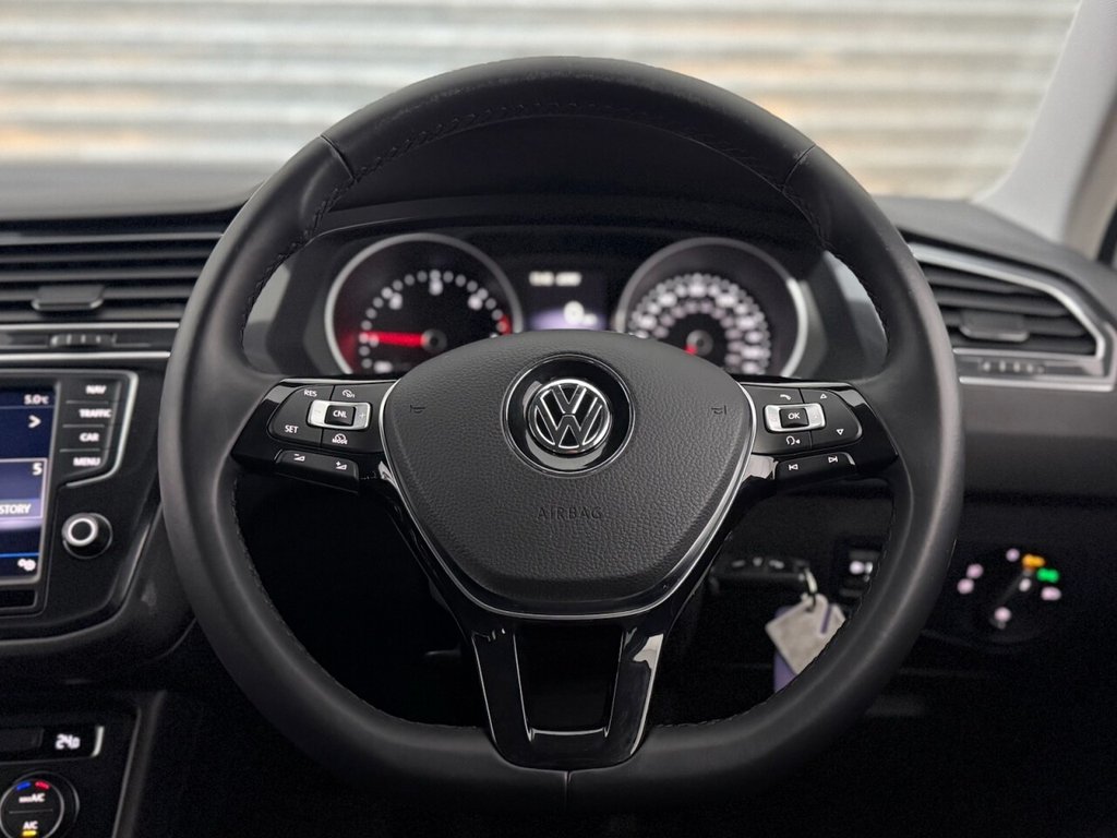 Used Volkswagen Tiguan 2016 for sale - 77172038: Photo 17