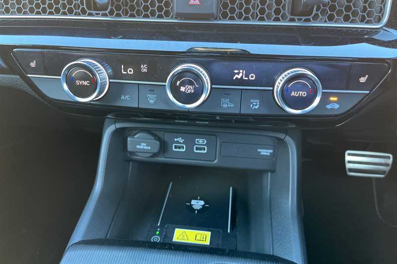 Used Honda Civic 2023 for sale - 76487607: Photo 16