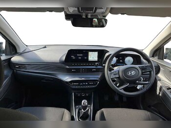 Used Hyundai i20 2024 for sale - 75710368: Photo