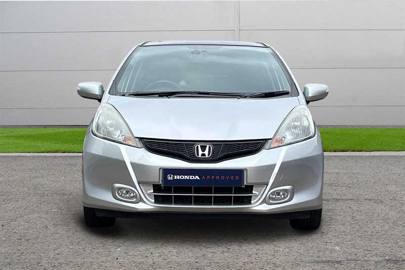 Used Honda Jazz 2013 for sale - 76351048: Photo 6