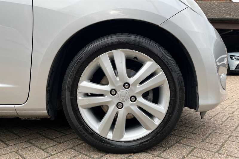 Used Honda Jazz 2013 for sale - 76351048: Photo 9