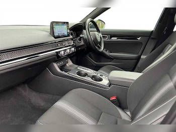 Used Honda Civic 2024 for sale - 75648905: Photo