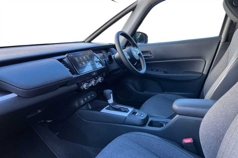 Used Honda Jazz 2022 for sale - 75980321: Photo 2