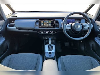 Used Honda Jazz 2022 for sale - 75980321: Photo