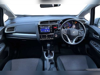 Used Honda Jazz 2015 for sale - 76705938: Photo