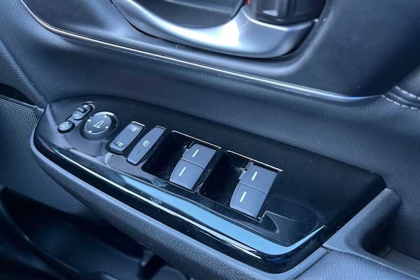 Used Honda CR-V 2023 for sale - 76176469: Photo 18