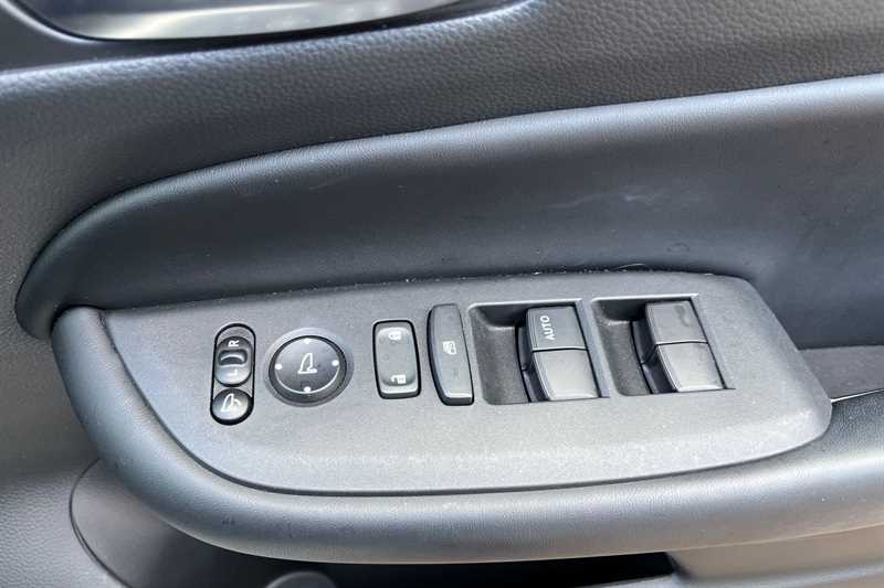 Used Honda Jazz 2022 for sale - 76087114: Photo 18