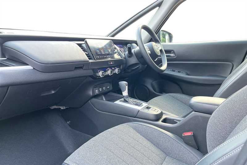 Used Honda Jazz 2022 for sale - 76087114: Photo 2