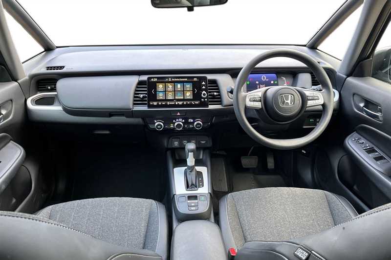 Used Honda Jazz 2022 for sale - 76087114: Photo 4