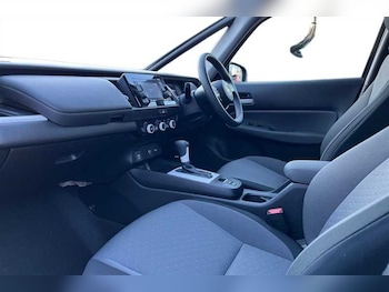 Used Honda Jazz 2022 for sale - 76999897: Photo