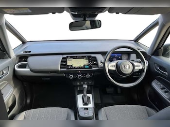 Used Honda Jazz 2023 for sale - 77795304: Photo