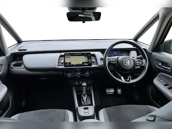 Used Honda Jazz 2023 for sale - 77755813: Photo