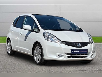 Used Honda Jazz 2014 for sale - 78385399: Photo