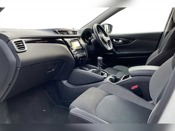 Used Nissan Qashqai 2020 for sale - 77979203: Photo