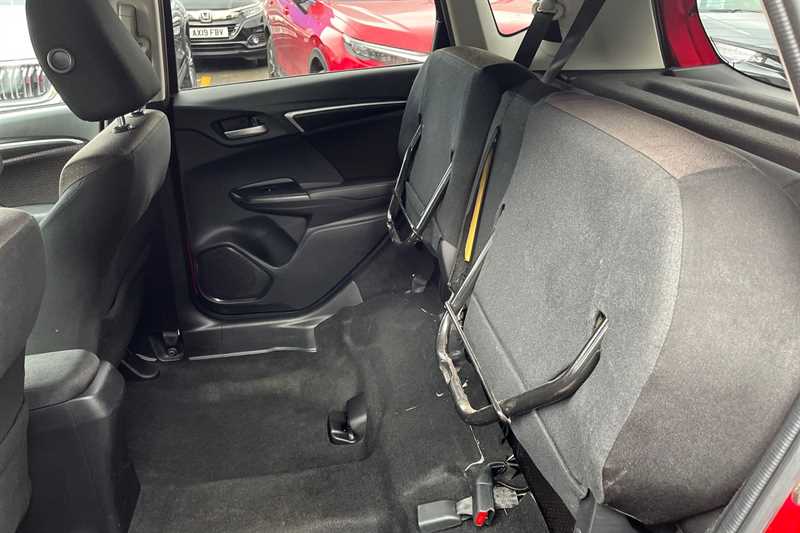 Used Honda Jazz 2017 for sale - 78051477: Photo 23