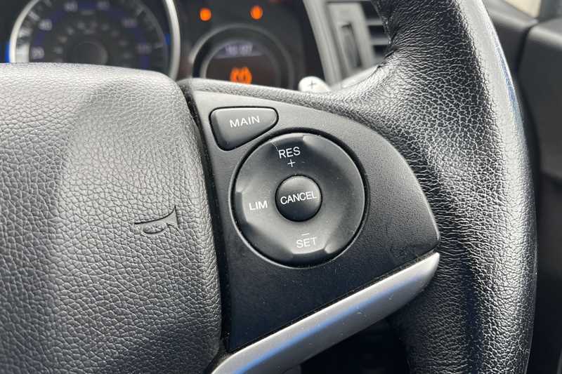 Used Honda Jazz 2017 for sale - 78051477: Photo 36