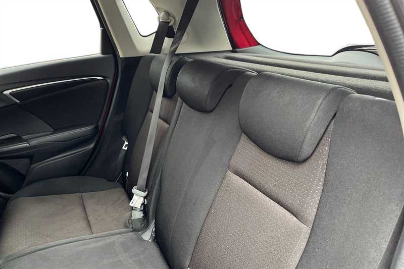 Used Honda Jazz 2017 for sale - 78051477: Photo 8