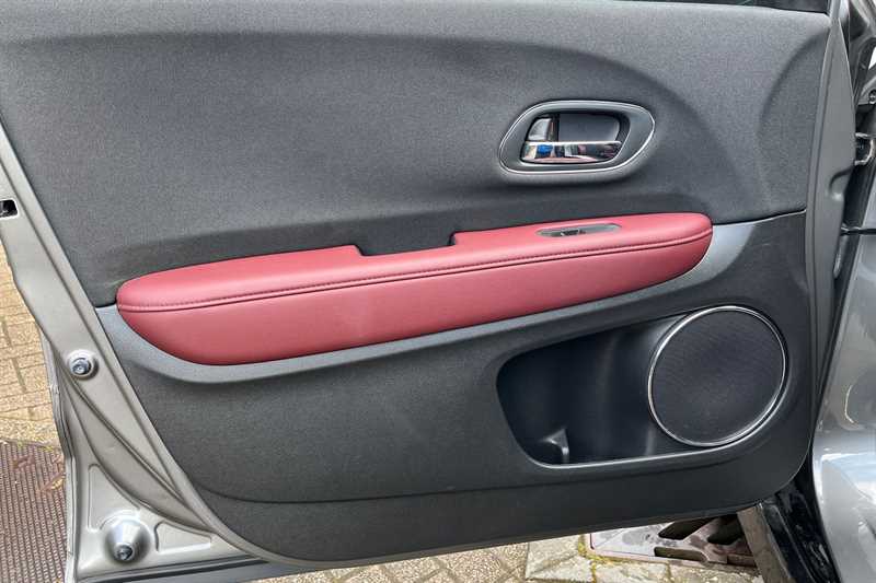 Used Honda HR-V 2019 for sale - 78022754: Photo 33