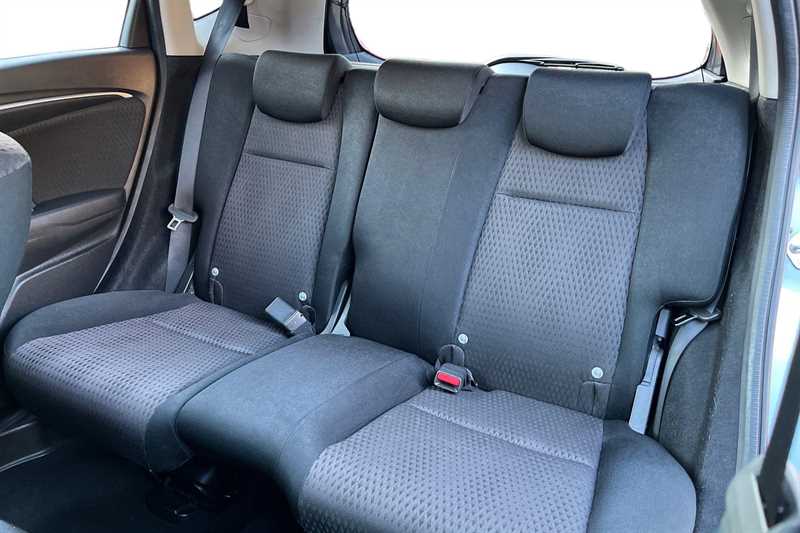 Used Honda Jazz 2019 for sale - 77960329: Photo 8