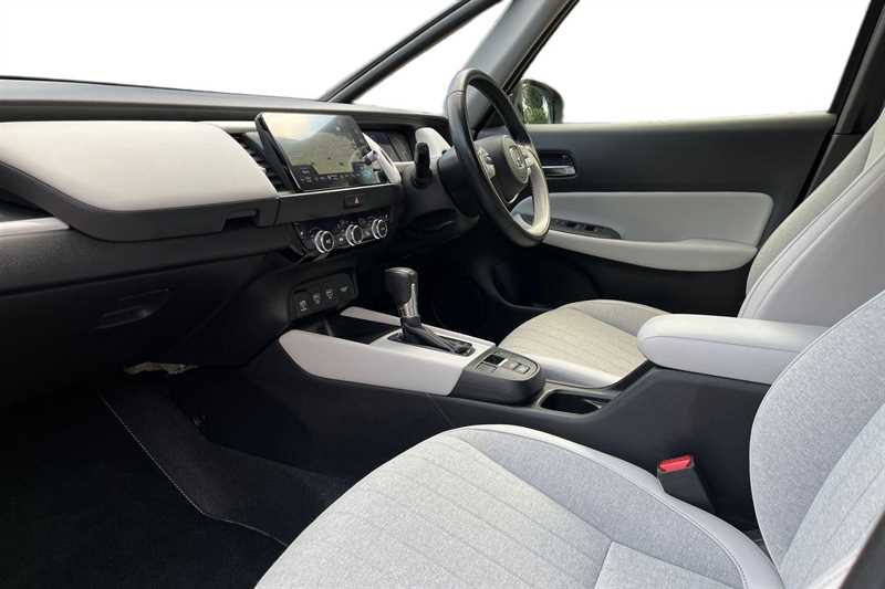 Used Honda Jazz 2022 for sale - 76125094: Photo 2