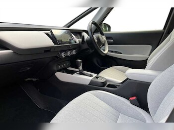 Used Honda Jazz 2022 for sale - 76125094: Photo