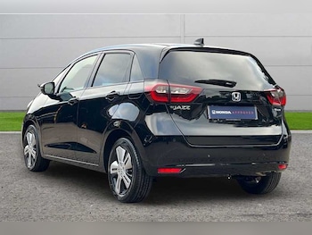 Used Honda Jazz 2022 for sale - 76125094: Photo