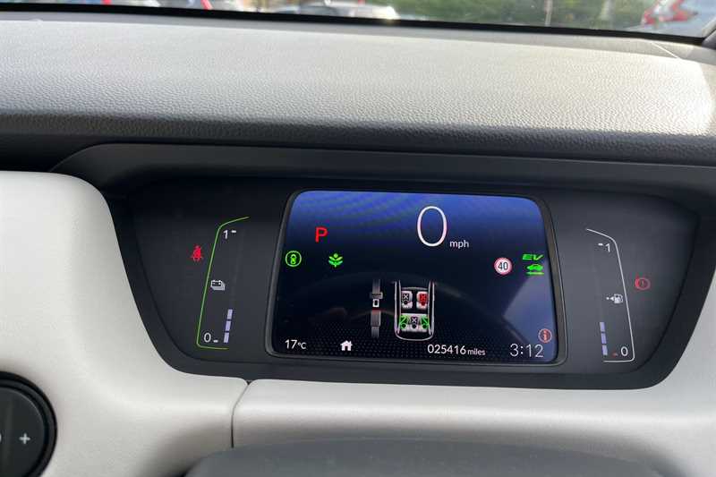 Used Honda Jazz 2021 for sale - 76420581: Photo 11