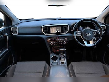 Used Kia Sportage 2019 for sale - 76564019: Photo