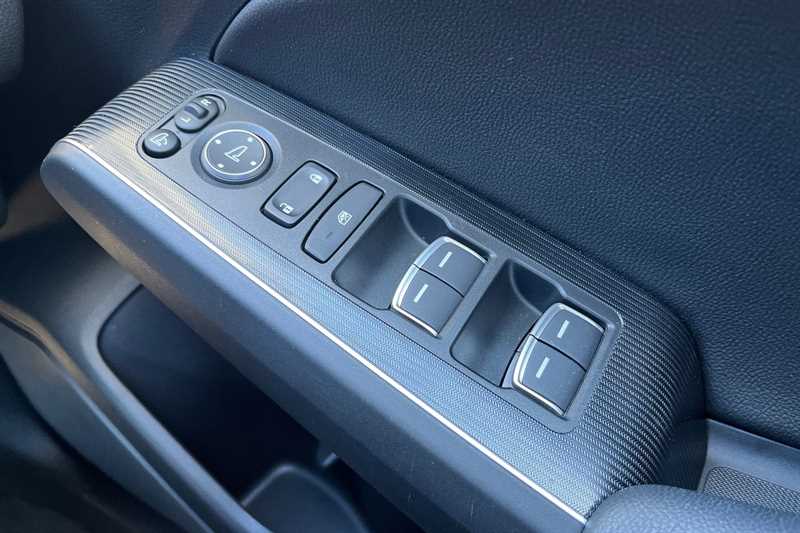 Used Honda Civic 2023 for sale - 76636131: Photo 18