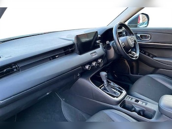 Used Honda HR-V 2022 for sale - 77232546: Photo