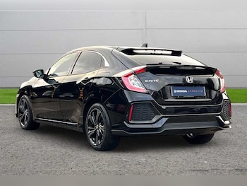 Used Honda Civic 2019 for sale - 77256804: Photo