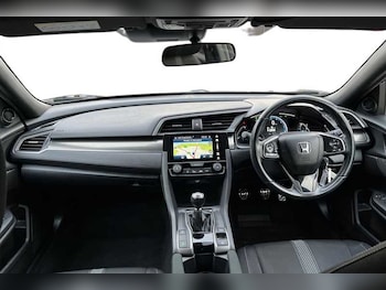 Used Honda Civic 2019 for sale - 77256804: Photo