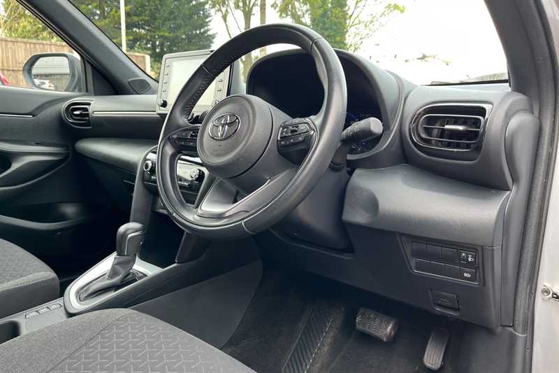 Used Toyota Yaris Cross 2022 for sale - 78215985: Photo 27