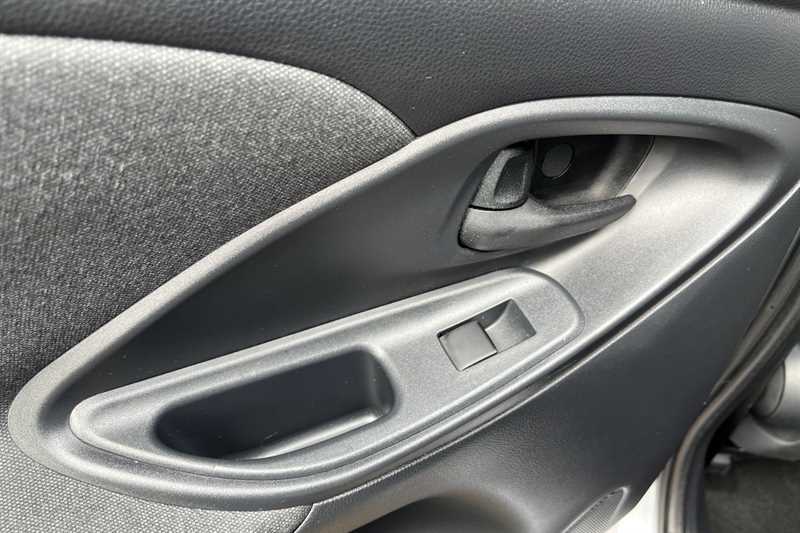 Used Toyota Yaris Cross 2022 for sale - 78215985: Photo 30